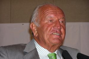 "Bir g&uuml;n Galatasaray Fenerbah&ccedil;e'yi Kadık&ouml;y'de yenecek"