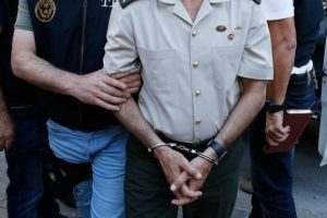 Bursa dahil 13 ilde FET&Ouml; operasyonu: &Ccedil;ok sayıda g&ouml;zaltı