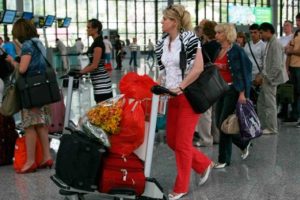 Rus turistlerden T&uuml;rkiye'ye b&uuml;y&uuml;k talep