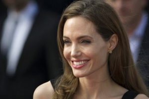 Angelina Jolie hakkında şaşırtan iddia