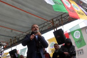 Sırrı Sakık'a 1 yıl 3 ay hapis cezası