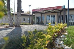 Bursa Nil&uuml;fer'de Olgun Gen&ccedil;lik Merkezi a&ccedil;ılıyor