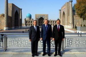 Erdoğan, Semerkant'ta Registan Meydanı'nı gezdi