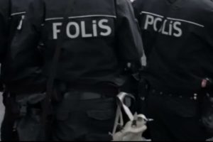 Eskişehir'de 29 polis g&ouml;revden uzaklaştırıldı