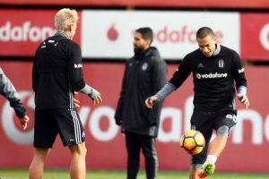 Beşiktaş'ta savunma sıkıntısı!
