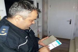 Dolandırıcılar baltayı taşa vurdu