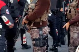 S&uuml;zer Plaza'daki kavganın nedeni ortaya &ccedil;ıktı!