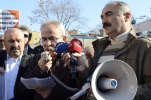 Bursa Demokrasi G&uuml;&ccedil;leri: Ulaşıma yapılan zamlar derhal geri &ccedil;ekilmelidir