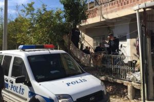 Adana'da korkun&ccedil; olay! Eşini ve 2 &ccedil;ocuğunu &ouml;ld&uuml;r&uuml;p intihar etti