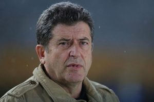 İneg&ouml;lspor'da G&uuml;ven&ccedil; Kurtar sesleri