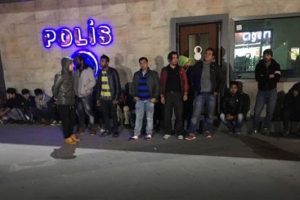 İstanbul'da o ka&ccedil;aklar i&ccedil;in polis operasyonu