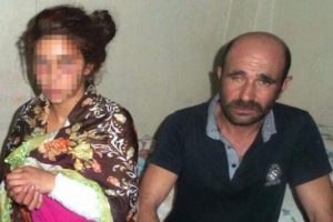 Sevdiği kızın evini bastı! &Ouml;ld&uuml;r&uuml;ld&uuml;
