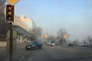 Bursa'da sisli hava trafiği olumsuz etkiliyor