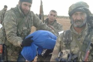 El Bab'da PYD'li &uuml;&ccedil; ter&ouml;rist esir alındı