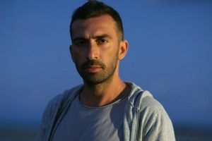 'Giyinik olanı herkes soymak ister'