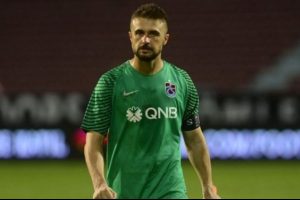 Onur Kıvrak: "Yakamızı bıraksınlar!"