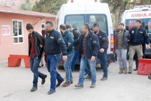PKK sempatizanı 3 &ouml;ğrenci tutuklandı
