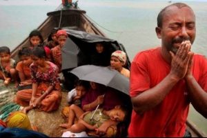 Binlerce Myanmarlı &Ccedil;in'e sığındı