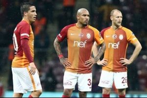 Galatasaray zirveden uzaklaşıyor!