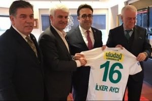 Bursaspor, THY ve Turkcell'in y&ouml;neticileriyle g&ouml;r&uuml;şt&uuml;