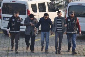 Bursa İneg&ouml;l'de ka&ccedil;ak sigara y&uuml;kl&uuml; kamyonun s&uuml;r&uuml;c&uuml;s&uuml; tutuklandı