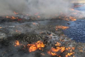 Irak'ın petrol&uuml; aylardır yanıyor