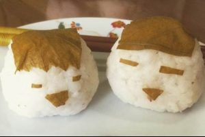 Japonya'da hızlı yemek yeme yarışmasında bir kişi &ouml;ld&uuml;