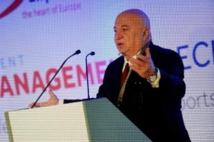 Sani Şener Br&uuml;ksel'de T&uuml;rkiye'yi anlattı