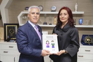 Bursa'da bu kitapla &ccedil;ocuklar beden g&uuml;venliğini &ouml;ğrenecek