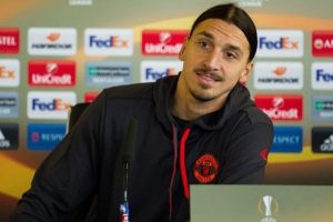 Ibrahimovic'in s&ouml;zleşmesi uzatılacak