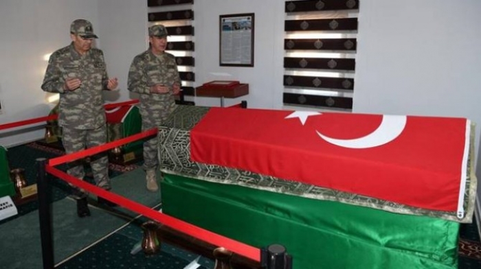 Genelkurmay Başkanı Akar'dan S&uuml;leyman Şah ziyareti