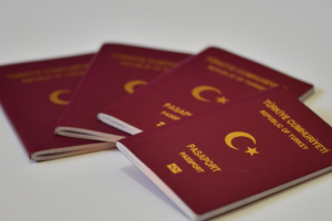 Pasaport yenileme işlemini internetten yapmak m&uuml;mk&uuml;n m&uuml;?