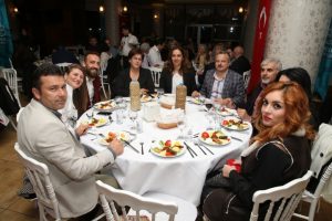 Bursa Nil&uuml;fer'in eğitmenlerine &ouml;zel gece