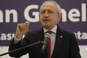 Kılı&ccedil;daroğlu: T&uuml;rkiye bir siyasi krizin i&ccedil;inde
