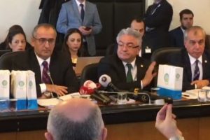 KİT Komisyonunda iPad krizi