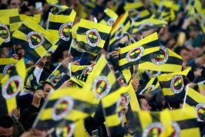 Fenerbah&ccedil;e'de derbi biletleri yeniden satışa &ccedil;ıkıyor