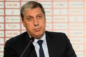 Nazifoğlu: 'Y&uuml;zleri kızarmıyor, ben ne yapabilirim!'