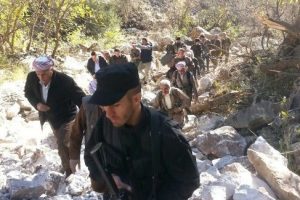 Derecik sınır kapısında &ccedil;alışmalar s&uuml;r&uuml;yor