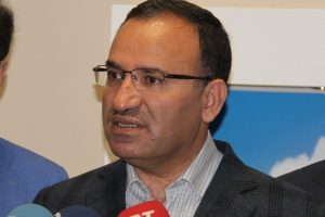 Bakan Bozdağ'dan AP'ye tepki: Yok h&uuml;km&uuml;ndedir