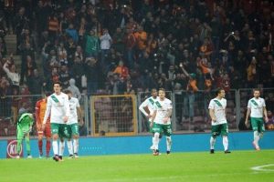 Hamzaoğlu, Bursaspor'daki 9. mağlubiyetini aldı