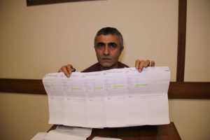 30 dakikada 5 ceza yedi, memleketine k&uuml;st&uuml;