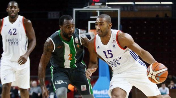 Anadolu Efes Giresun'a ge&ccedil;it vermedi
