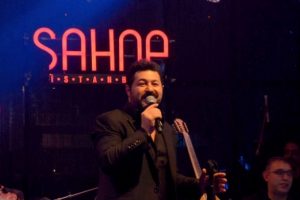 Erkin Koray şarkılarına arabesk yorum!
