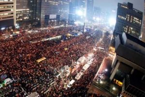 G&uuml;ney Kore'de sular durulmuyor: Sayıları 1 milyona yaklaştı