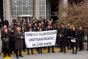Tahir El&ccedil;i Ankara Adliyesi &ouml;n&uuml;nde anıldı