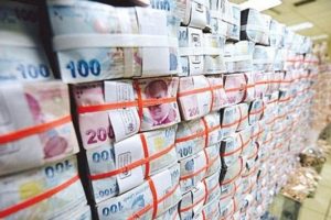 Tarihin en b&uuml;y&uuml;k ikramiyesi i&ccedil;in beklenen g&uuml;n geldi