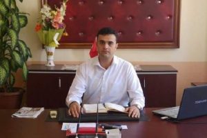 Beydağ Kaymakamı FET&Ouml;'den a&ccedil;ığa alındı