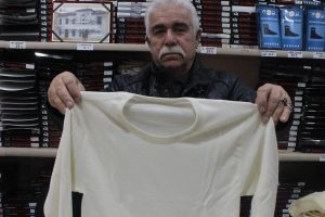 Bursalılar kar yağacağını duyan y&uuml;n &ccedil;amaşırlara akın etti