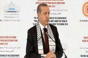 Erdoğan: Ezan tartışmalarını son derece tehlikeli buluyorum