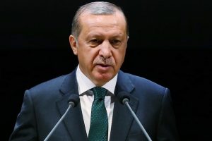 Erdoğan: "AVM'lerde d&uuml;kkan d&ouml;viz yerine TL..."
